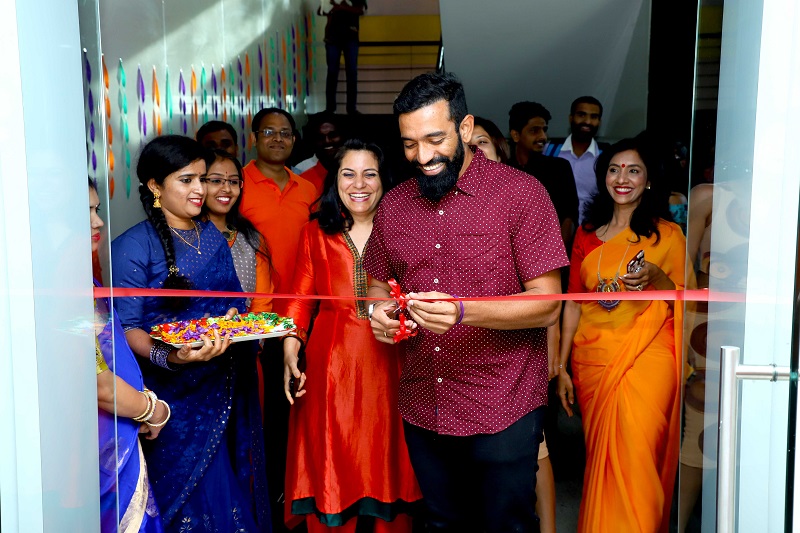 Grand Opening of RxDx Sports Medicine and Foot Clinic by Robin Uthappa